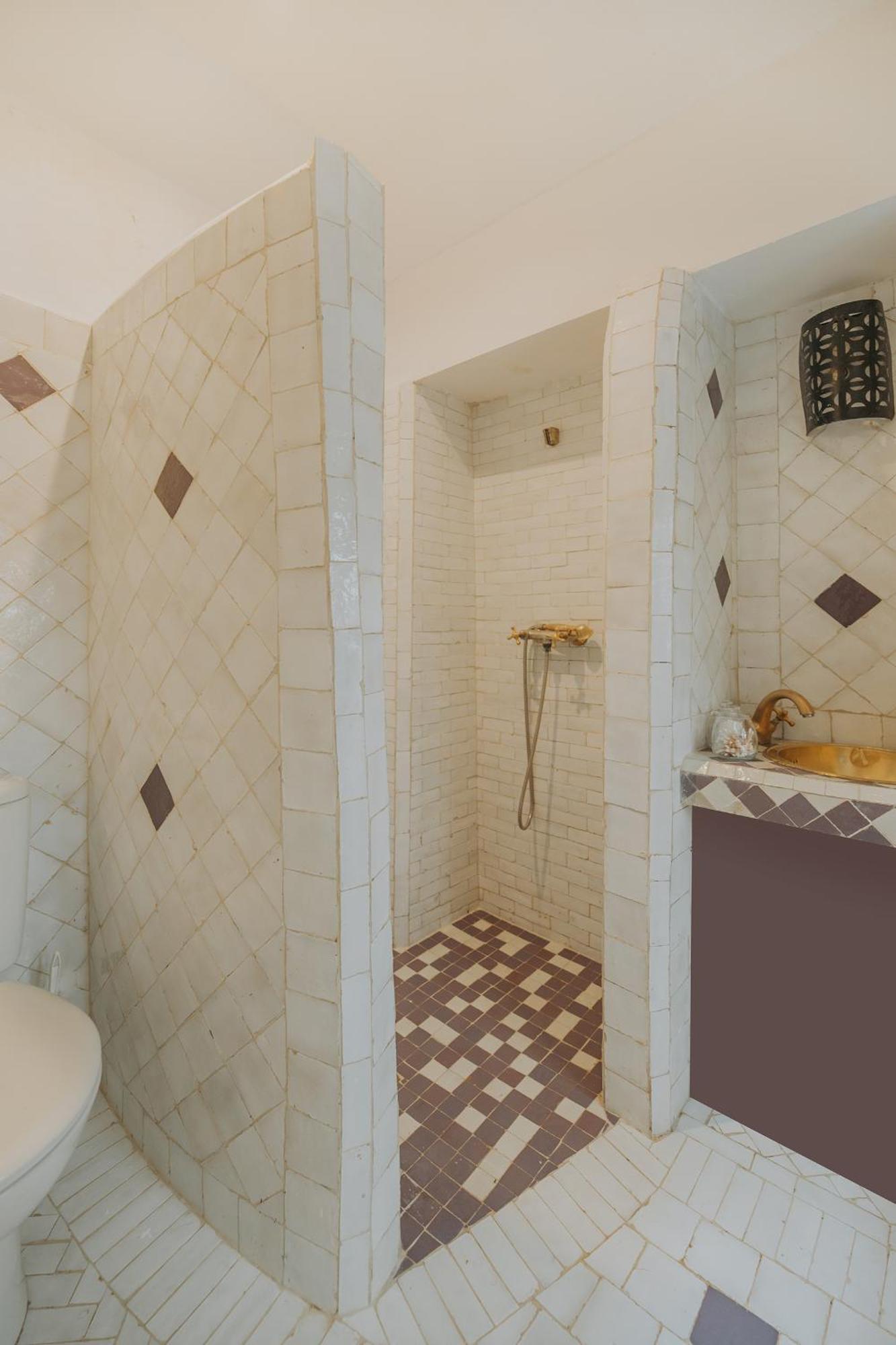 Oriental Glory & Riad