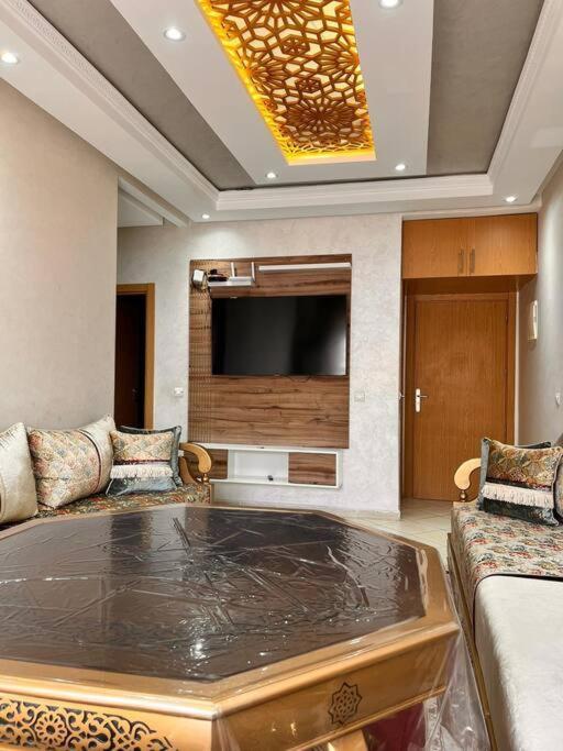 A Cote De L'aeroport Apartment