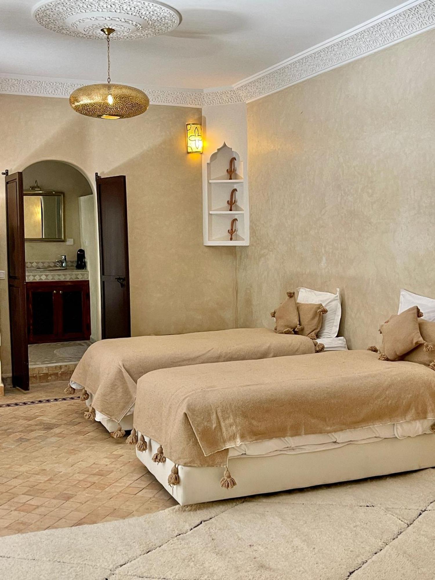 Riad Jolie *