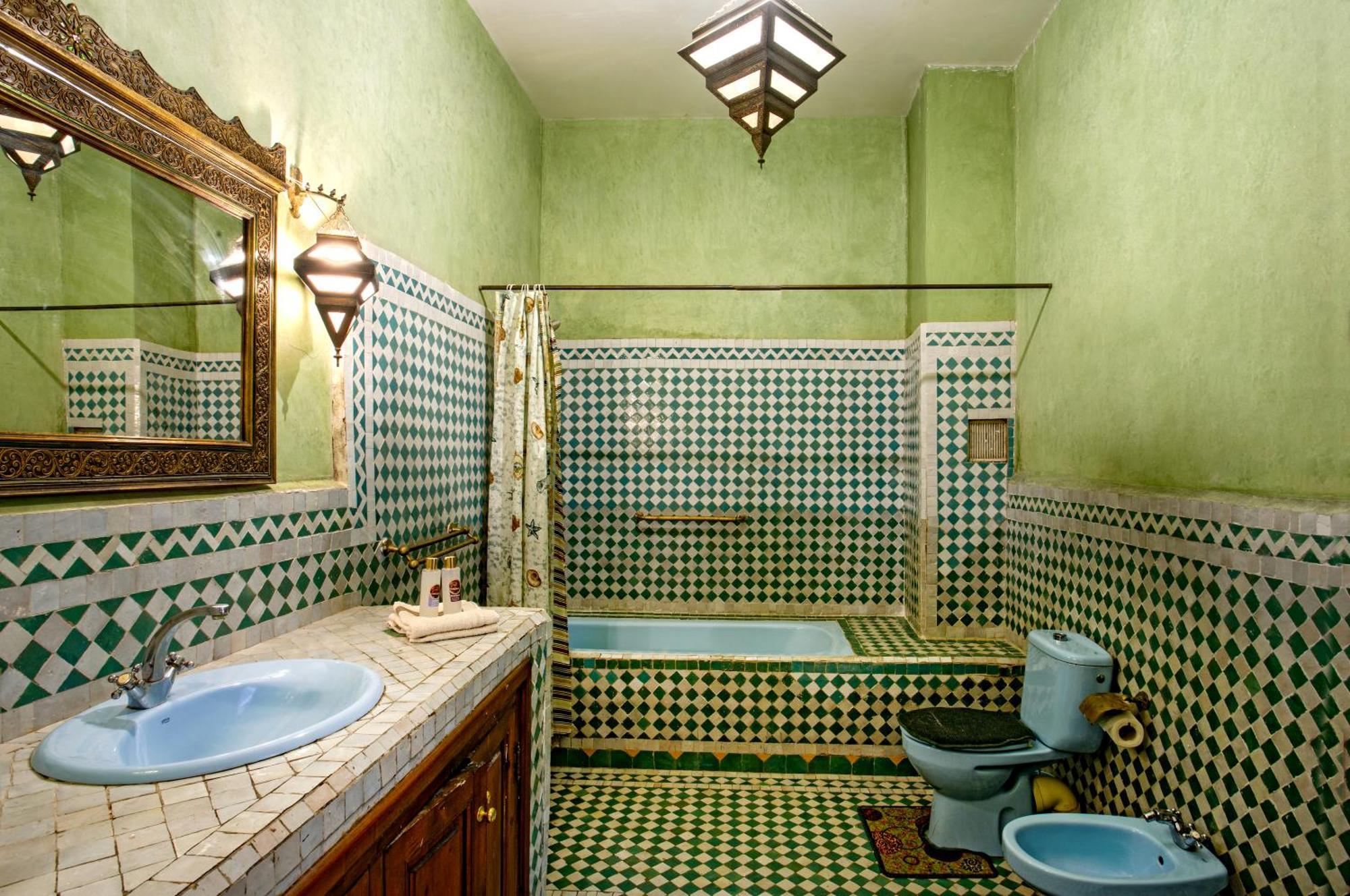 Riad Lakhdar 3*