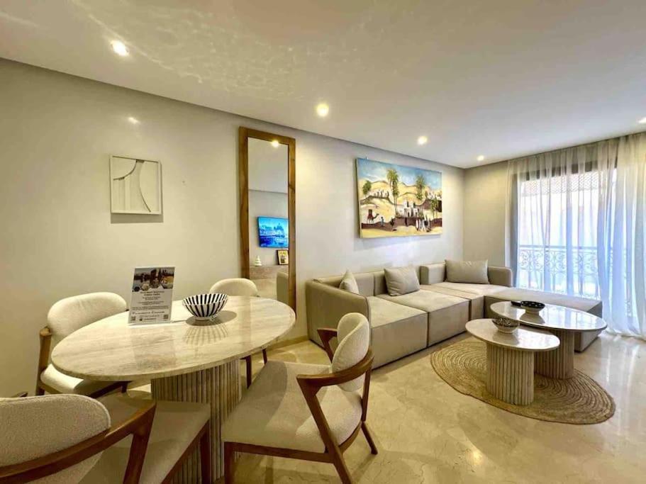Apartment De Standing + Piscine Sur Le Toit Marrakesch
