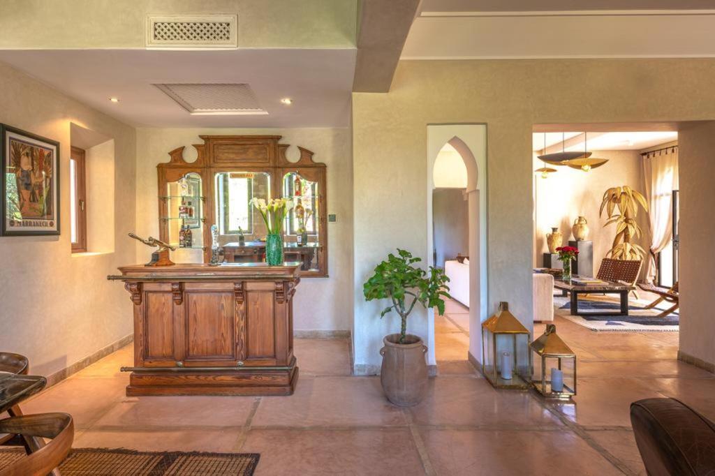 Dar Anbar Villa *