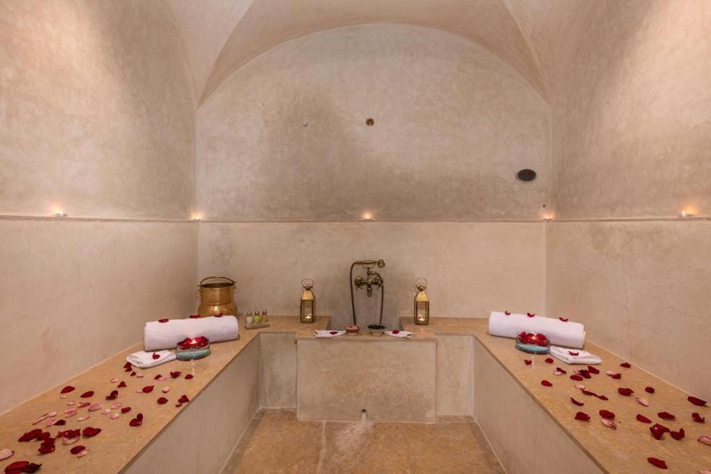 Dar Anbar Villa *