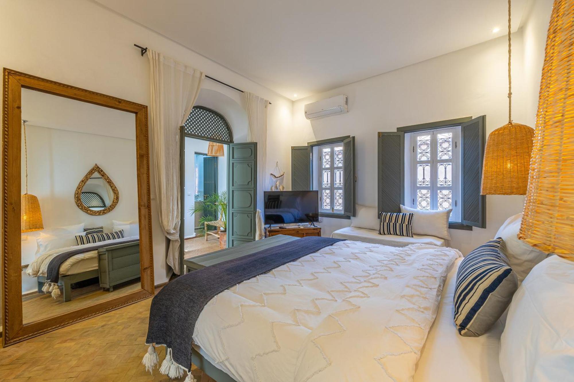 Riad Yannis -exclusiv -pool -breakfast -5*location