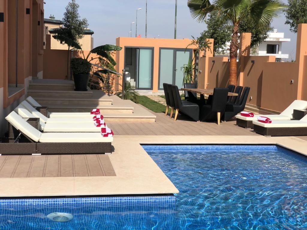 Bed & Breakfast Arabic House Pool & *