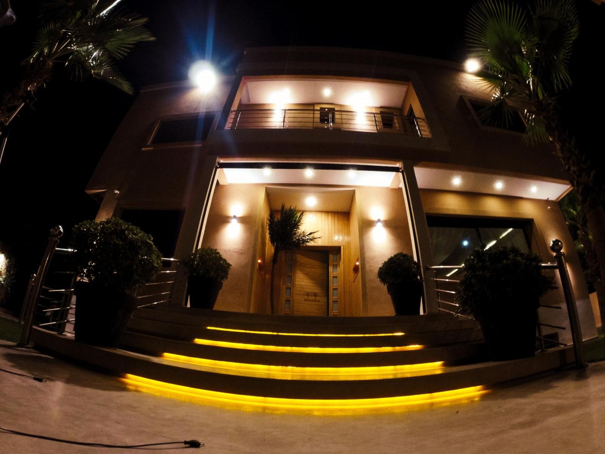 Arabic House Pool & Couette-café Marrakesh