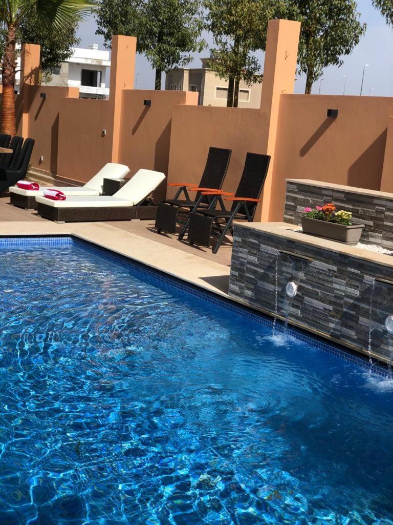 Arabic House Pool & Couette-café *