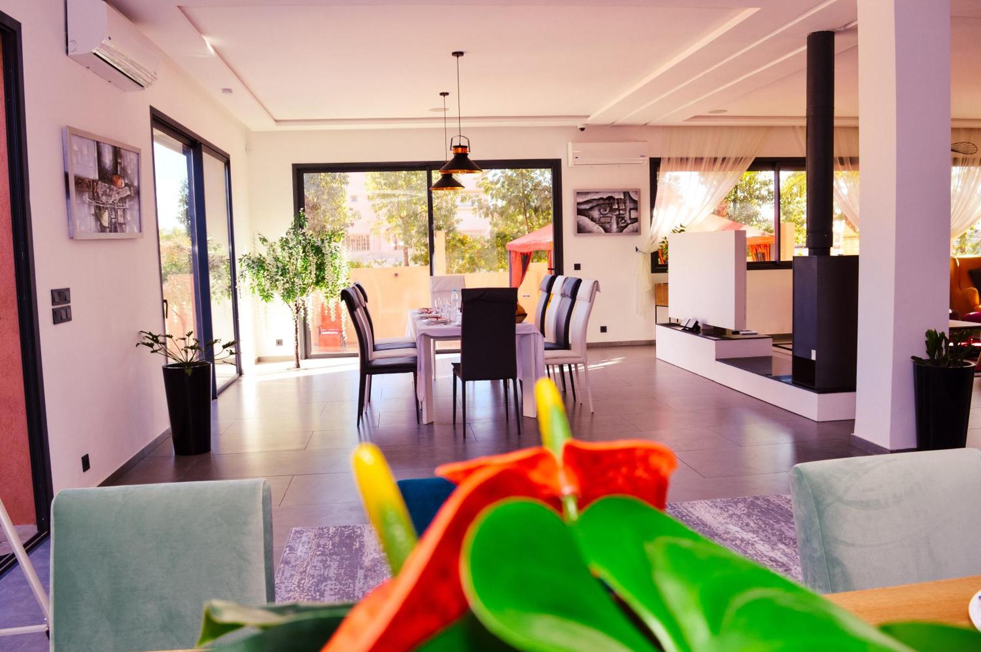 Arabic House Pool & Couette-café *