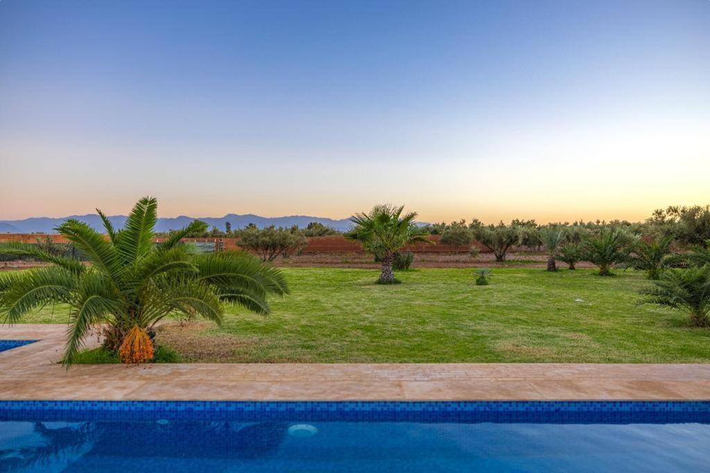 La Houda Piscine Parking Prive 15 Min Marrakech - Ark Realty *