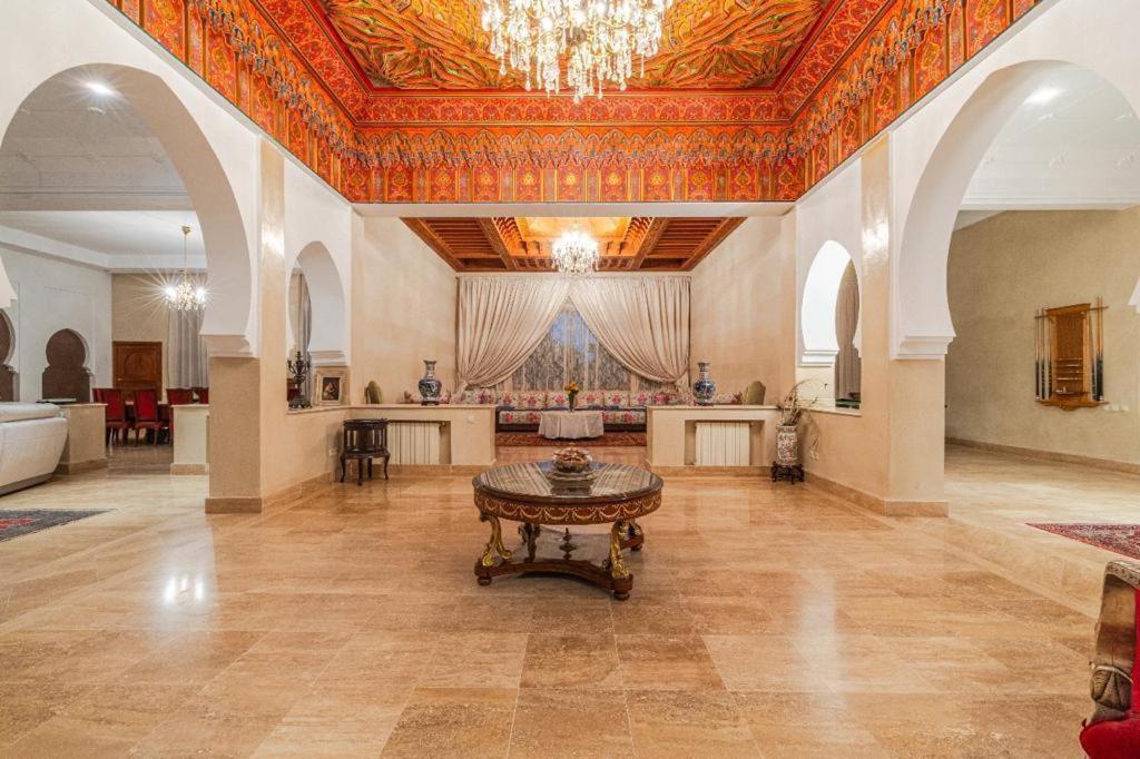 La Houda Piscine Parking Prive 15 Min Marrakech - Ark Realty Marrakesh