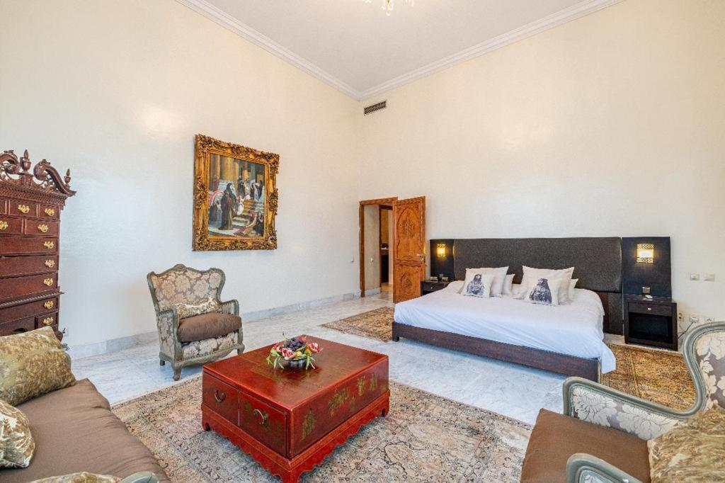 La Houda Piscine Parking Prive 15 Min Marrakech - Ark Realty *