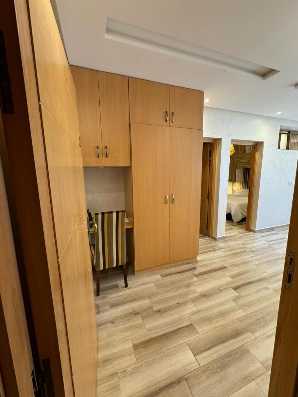 4 Flowers Apartment *