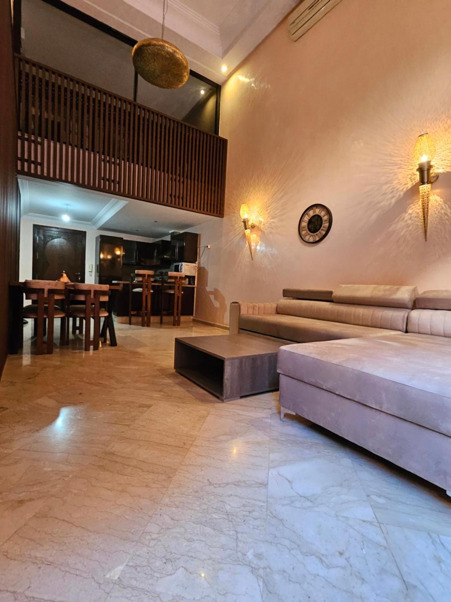 Duplex Au Coeur De Gueliz, Quartier De Gamme De Marrakech Marrakesch