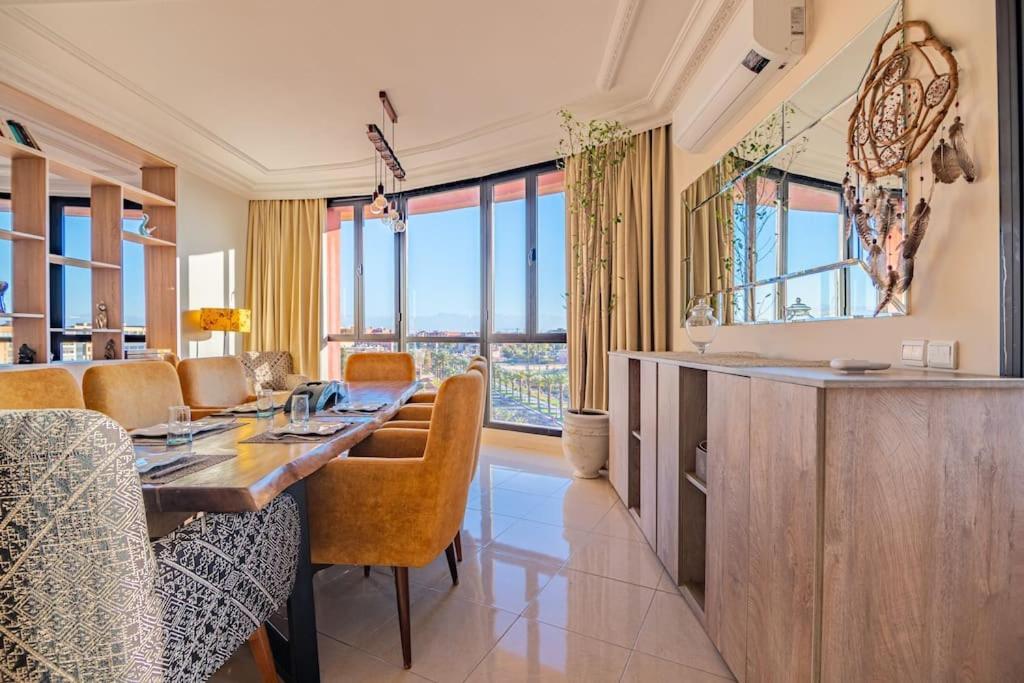Penthouse Avec Jacuzzi Prive A Marrakech Appartement Marrakesh