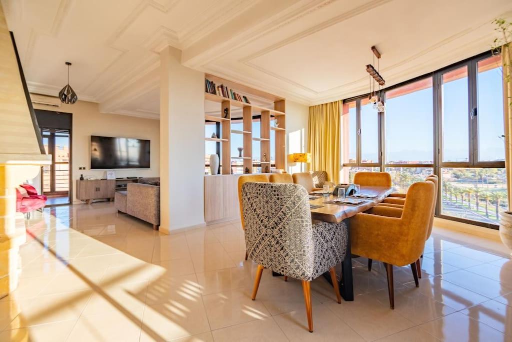 Penthouse Avec Jacuzzi Prive A Marrakech Appartement Marrakesh