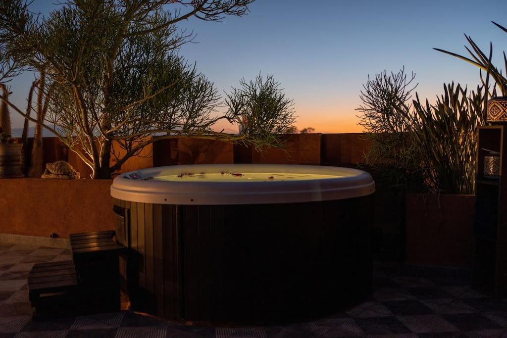 Penthouse Avec Jacuzzi Prive A Marrakech Appartement *