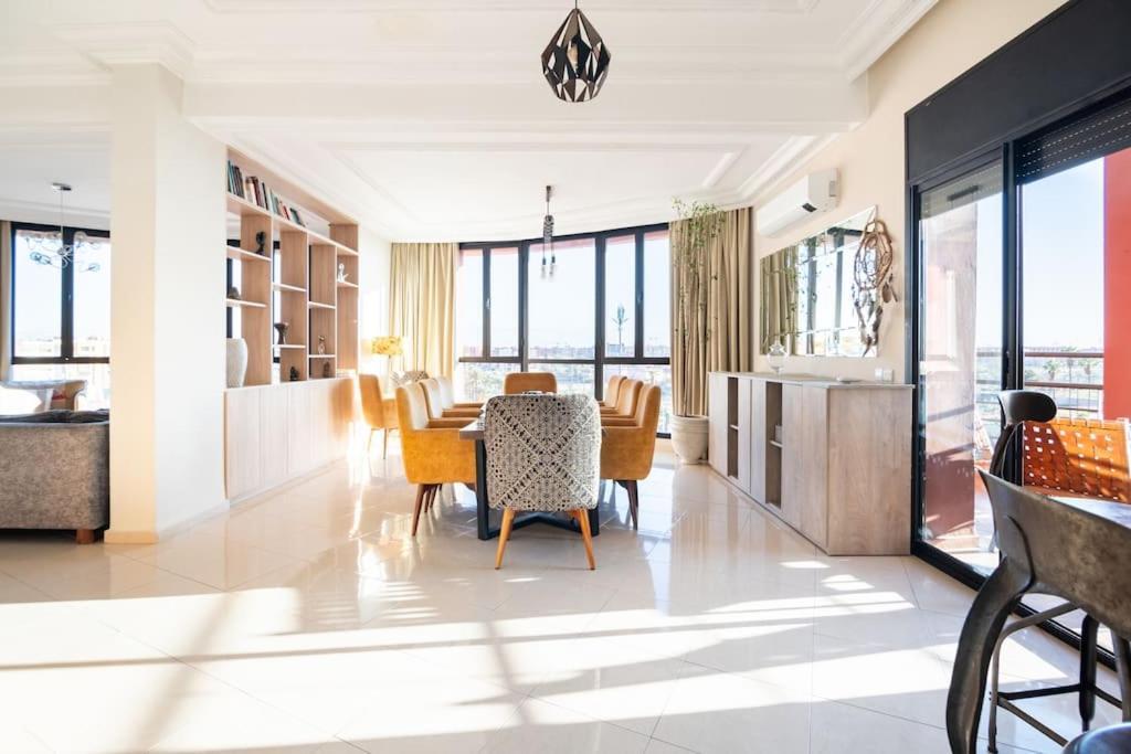 Penthouse Avec Jacuzzi Prive A Marrakech Appartement *