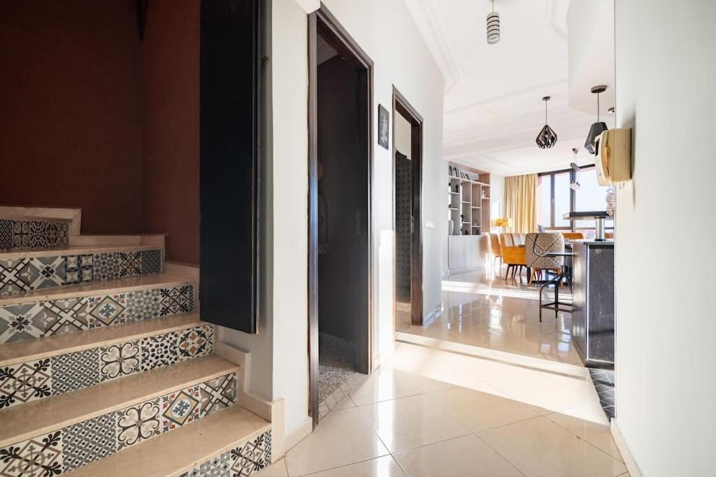 Penthouse Avec Jacuzzi Prive A Marrakech Appartement