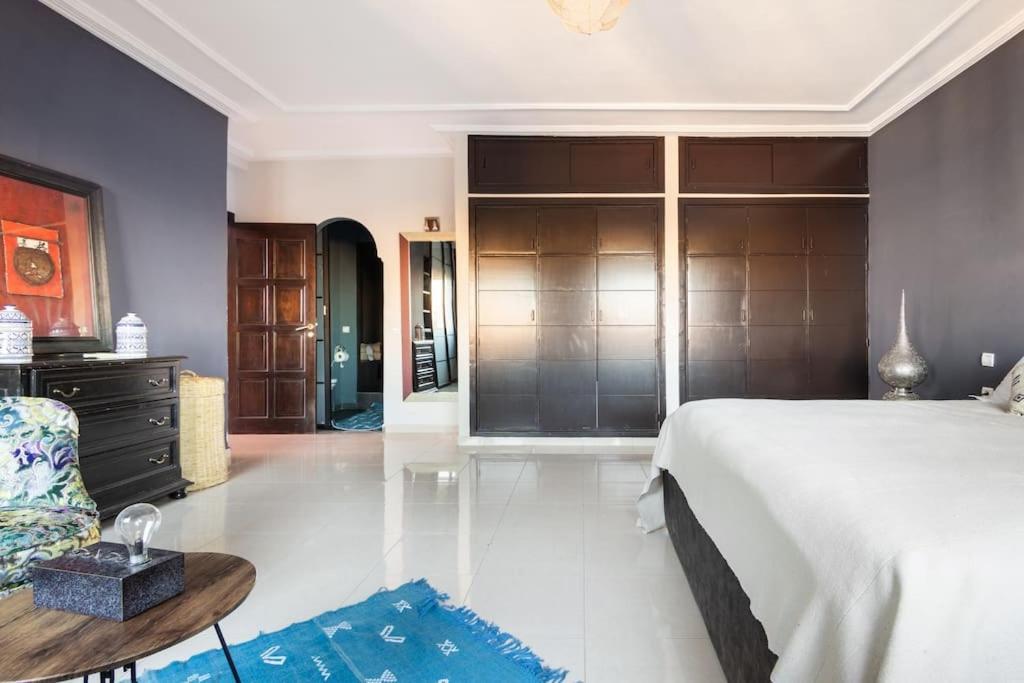 Appartement Penthouse Avec Jacuzzi Prive A Marrakech