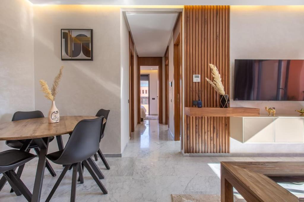 Lux And Central, Terrasse, Calm Appartement