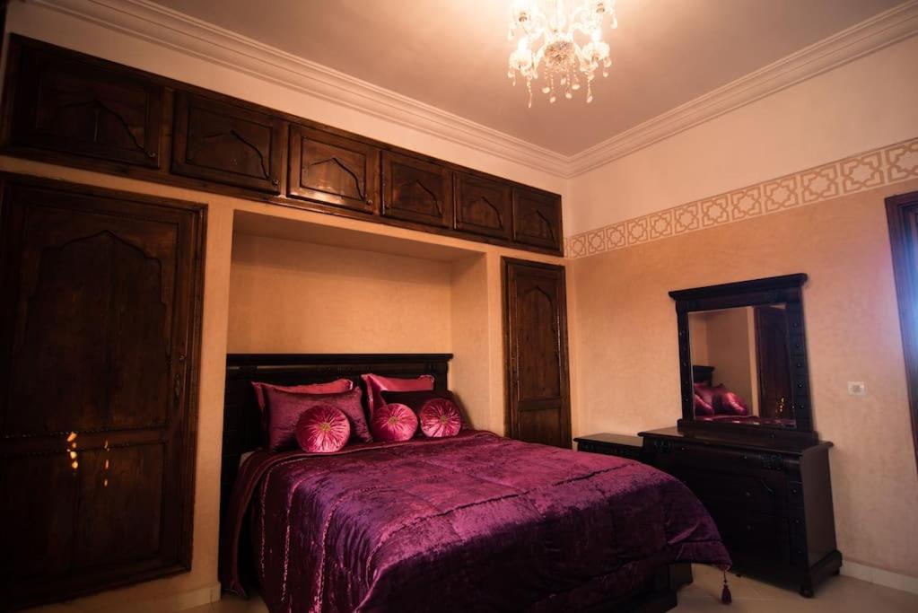 Luxury 4 With Pool & 2 Large Lounges Villa Marrakesh