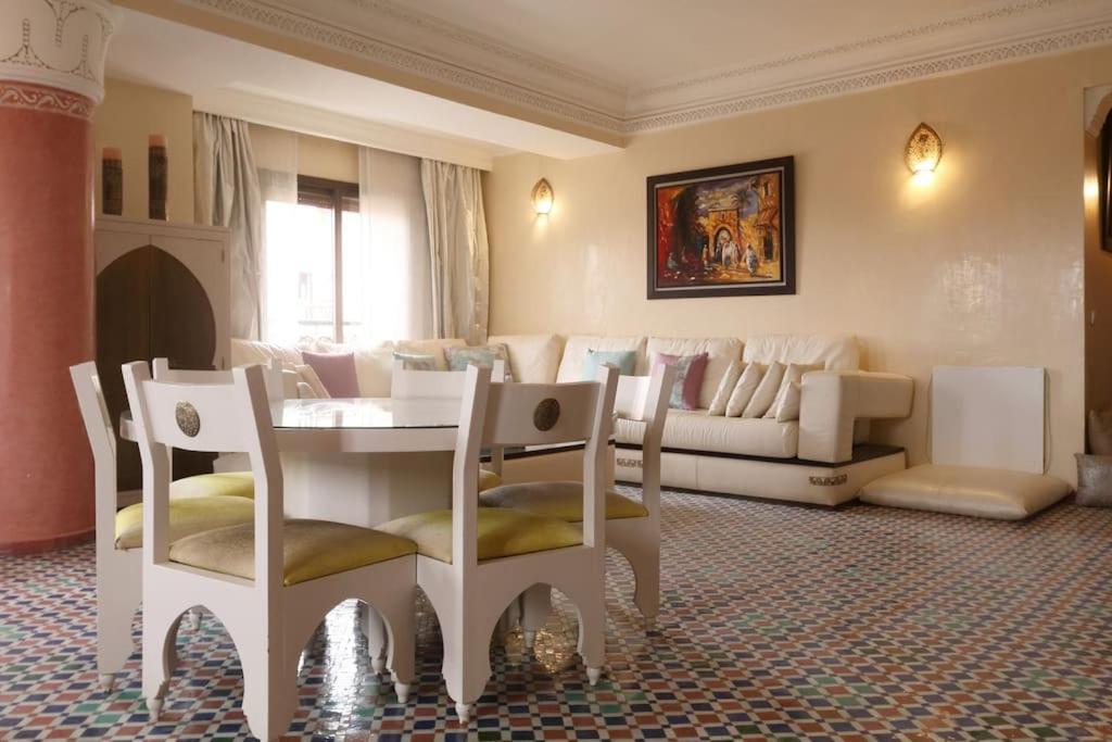 Apartment Typical Large Appt In Gueliz With View