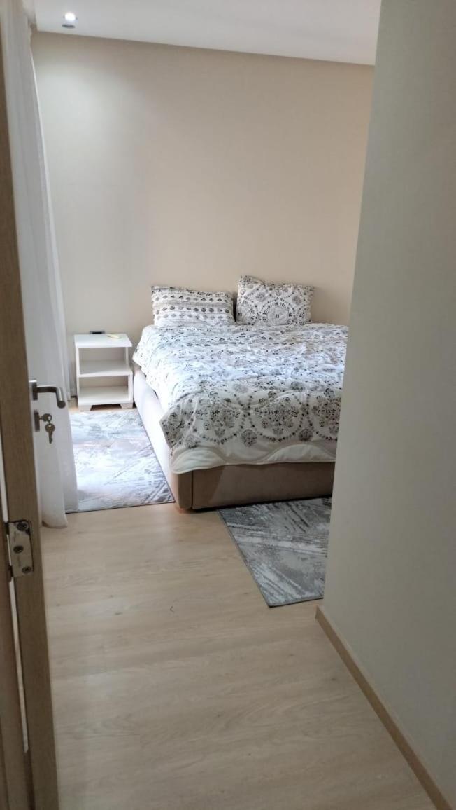 Modern In Prime Location Appartement *
