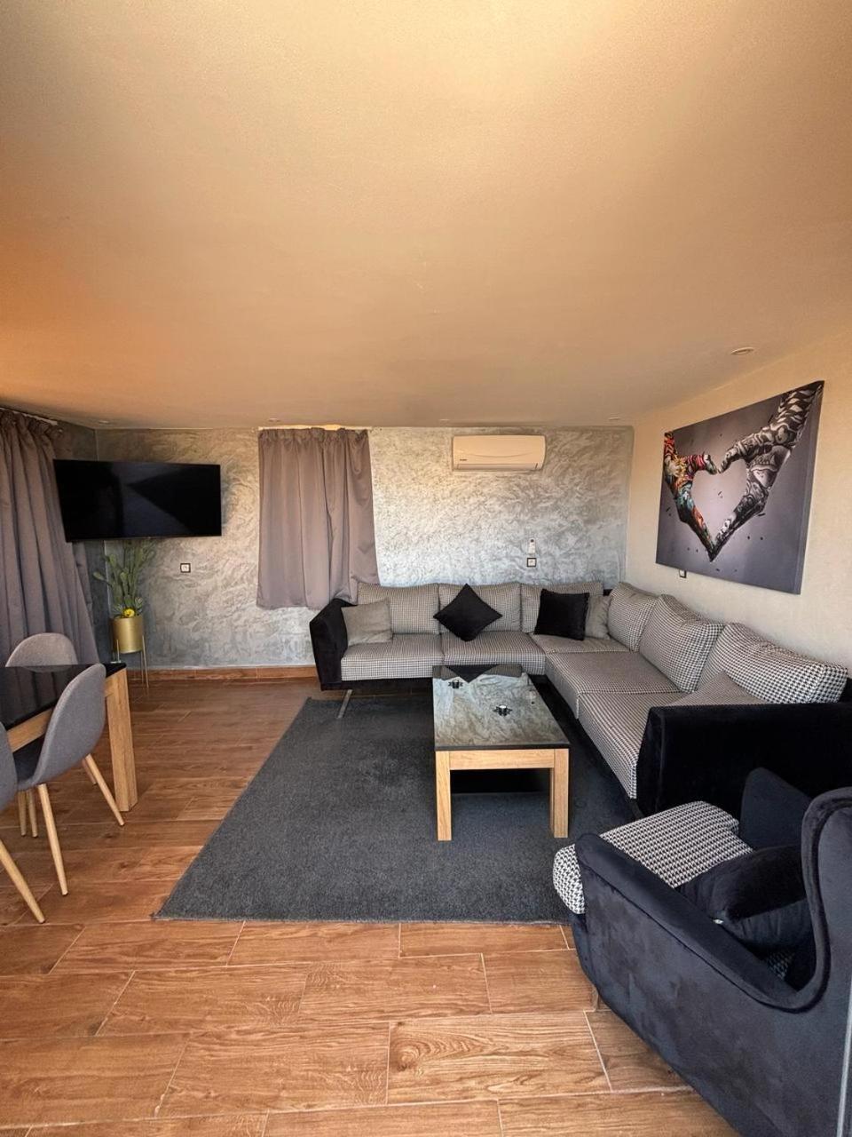 Luxueux Au Rooftop A Gueliz Apartment
