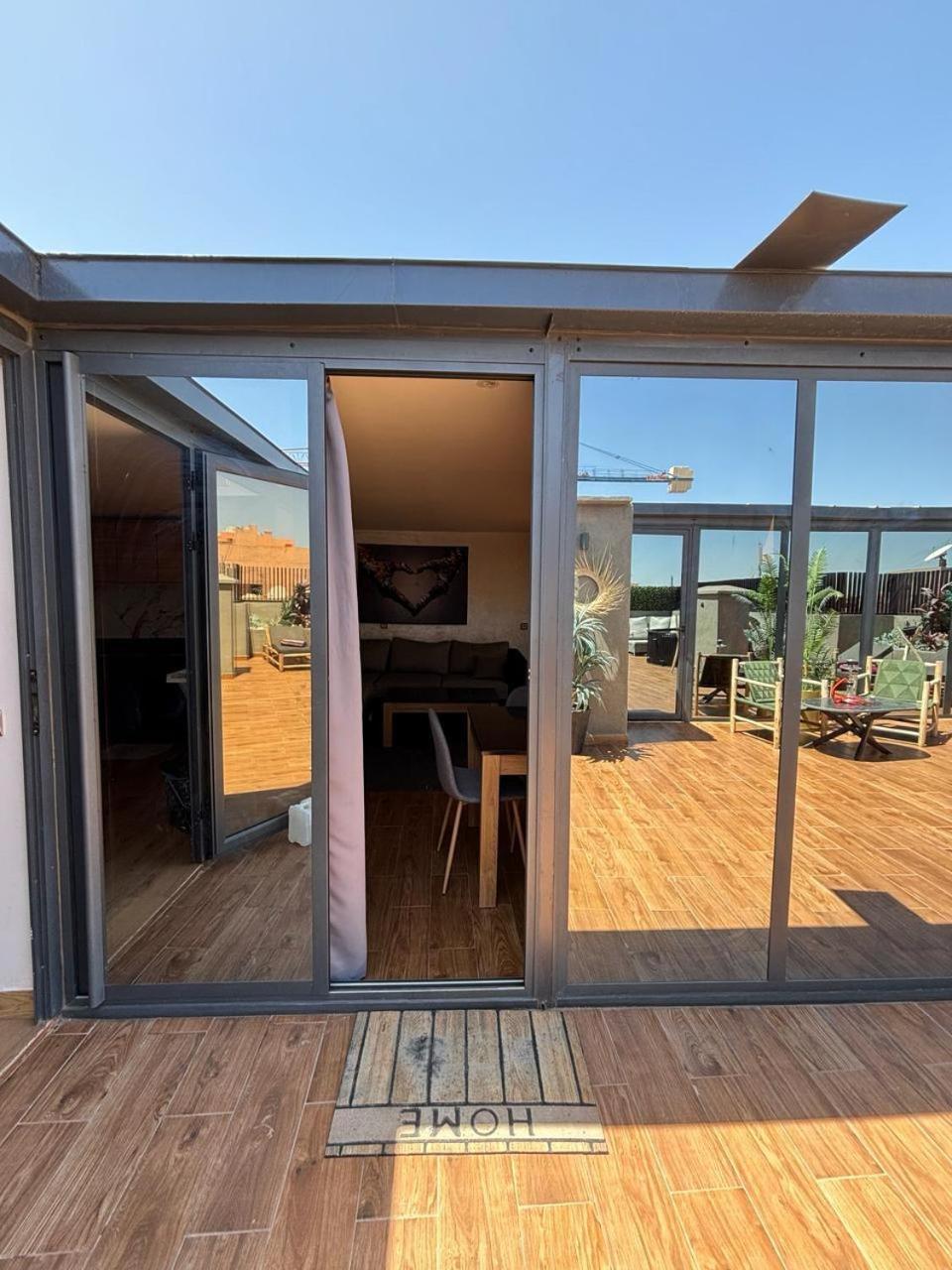Apartment Luxueux Au Rooftop A Gueliz