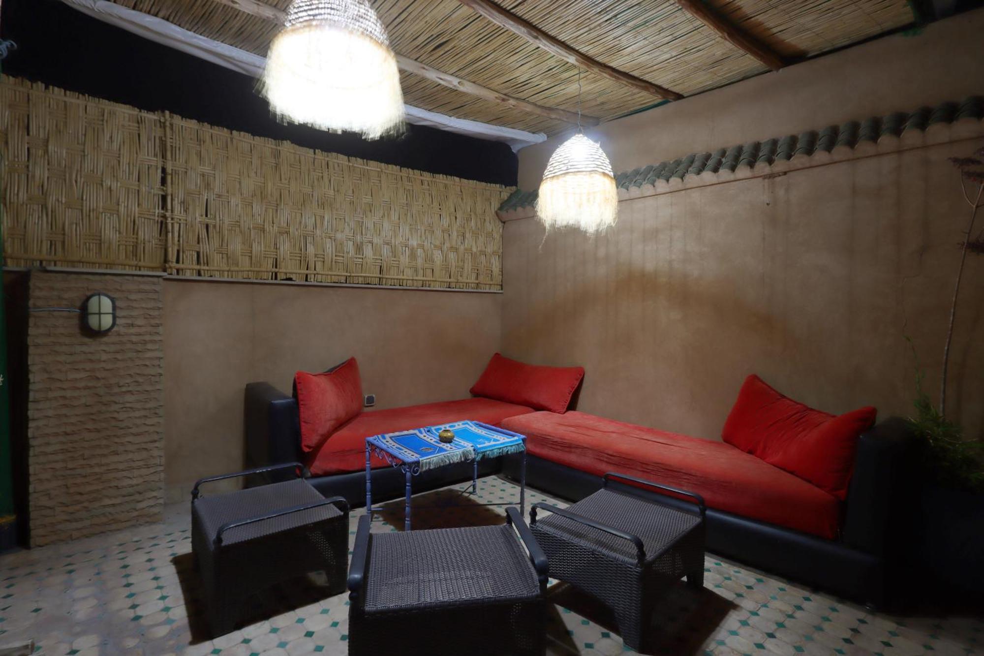 Riad Dwiriyat My Teib