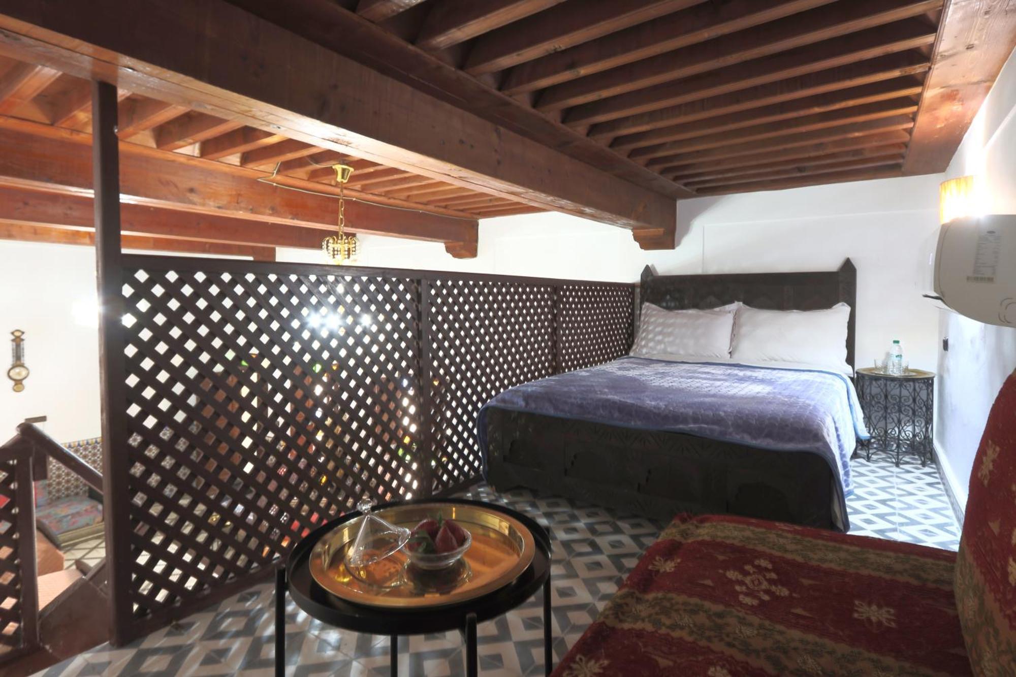 Riad Dwiriyat My Teib
