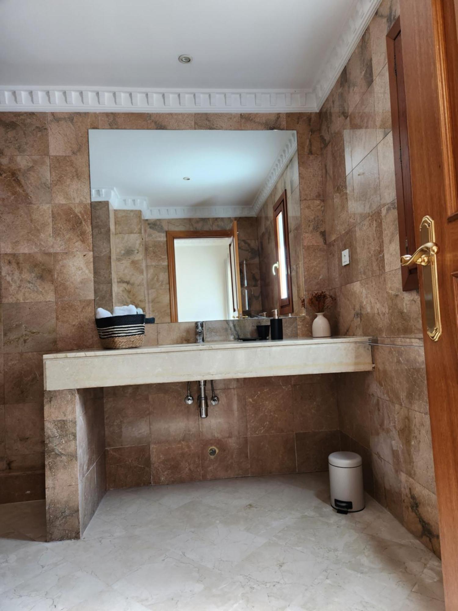 Apartment Charmant Appartement *