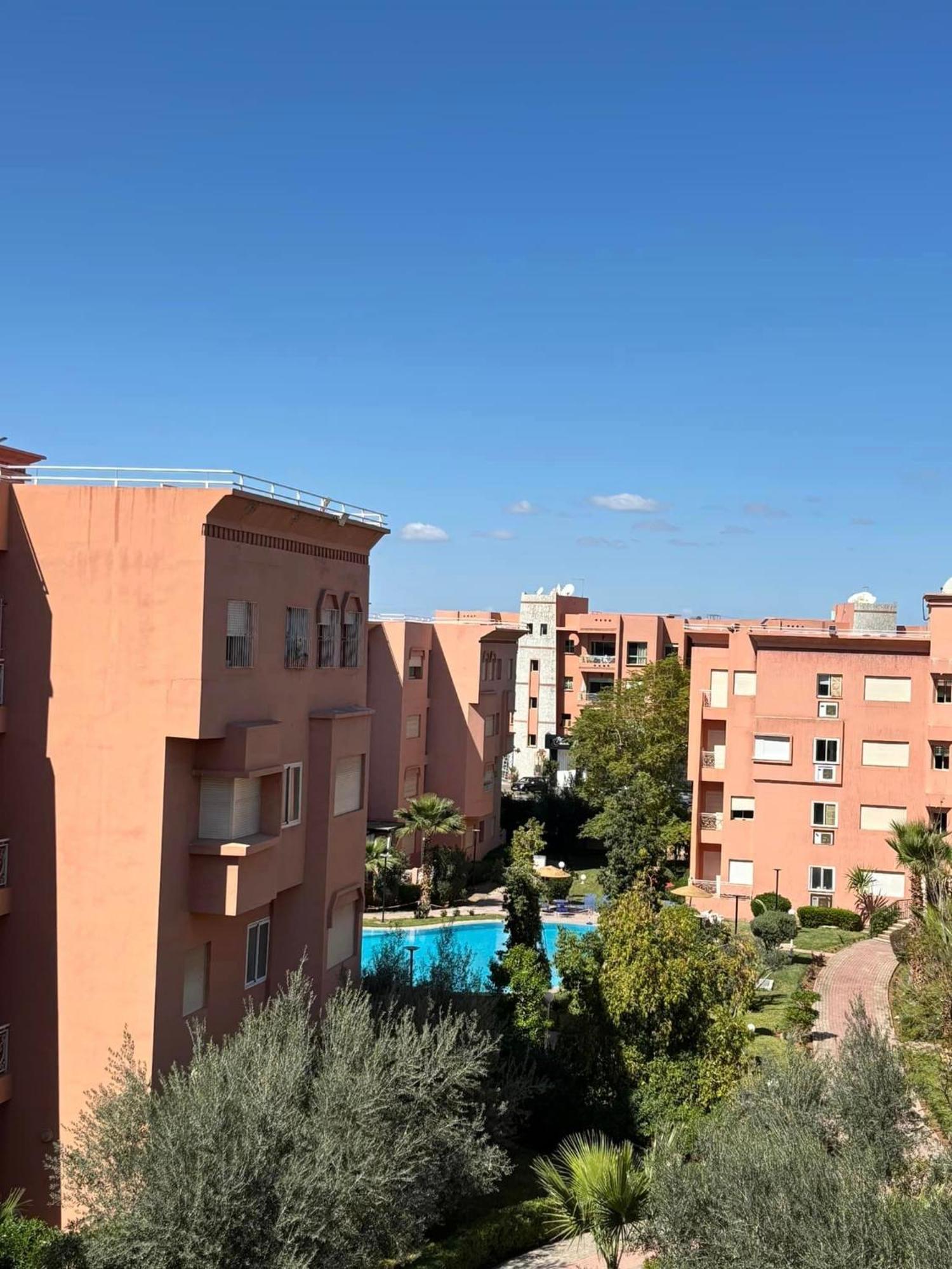Appartement Luxury 10min Du Centre - 3piscines / 2salons + 2 *