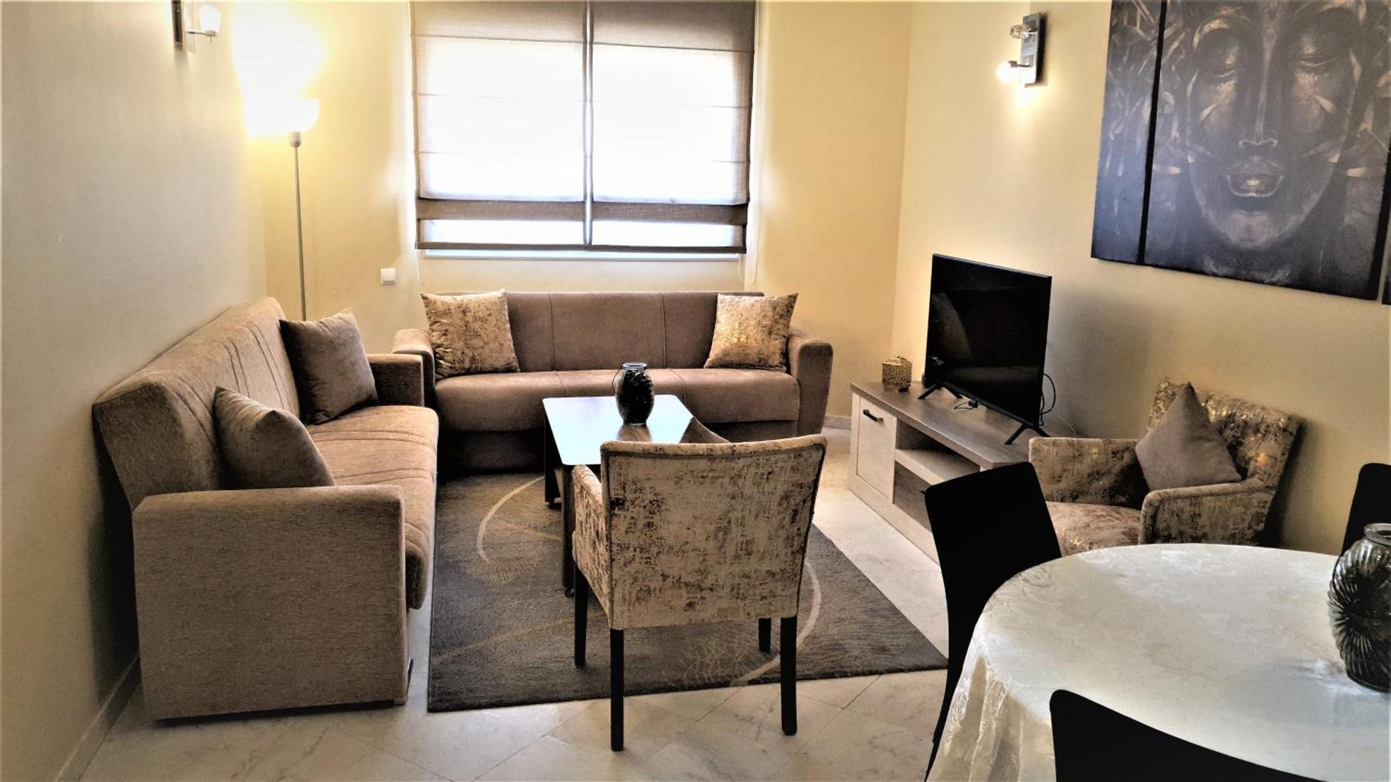 ☆hivernage☆ Charming , Spacious & Bright With Pool Apartment
