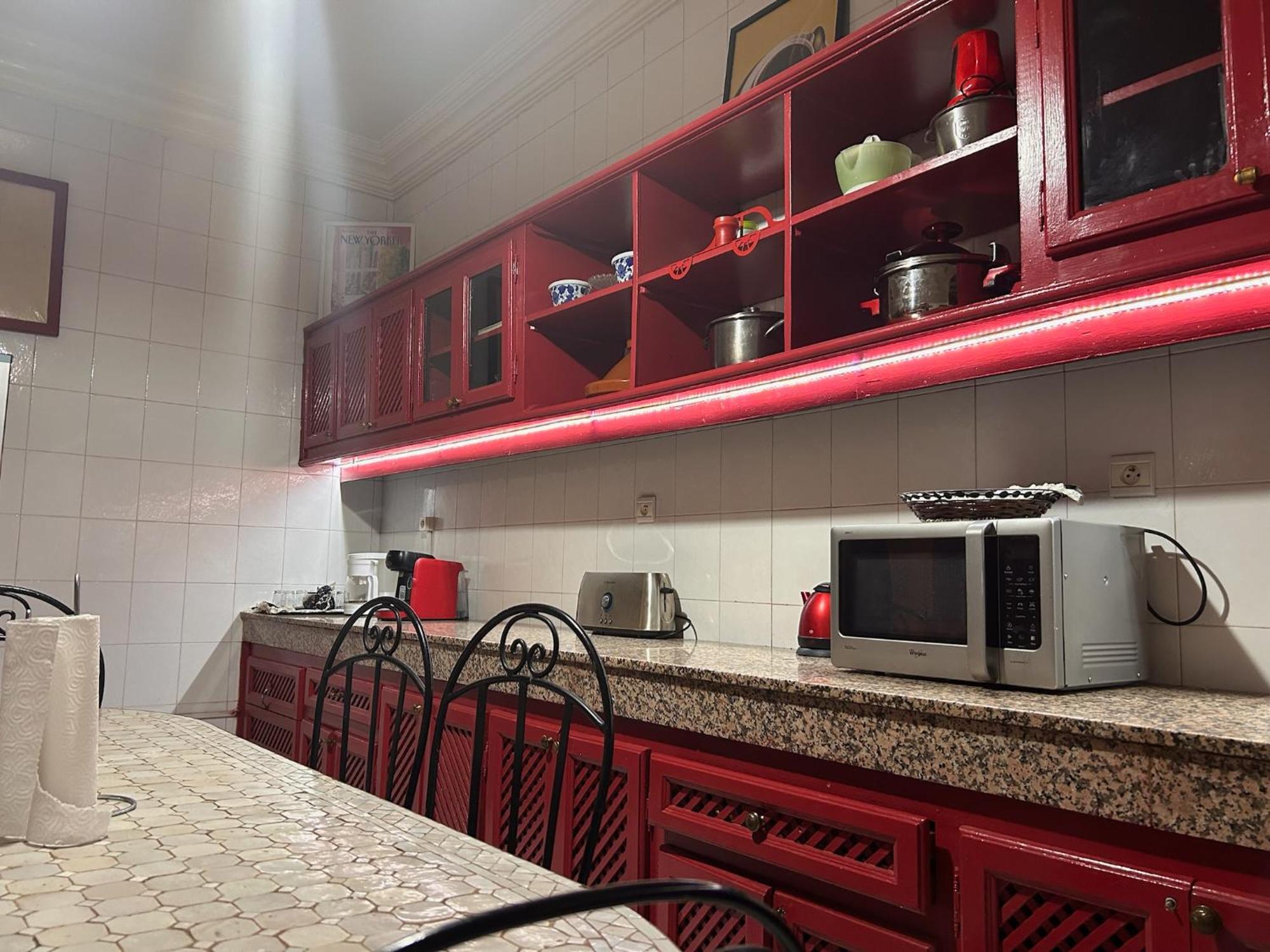 Targa Piscine 10 Minutes Du Centre - Ark Realty Villa