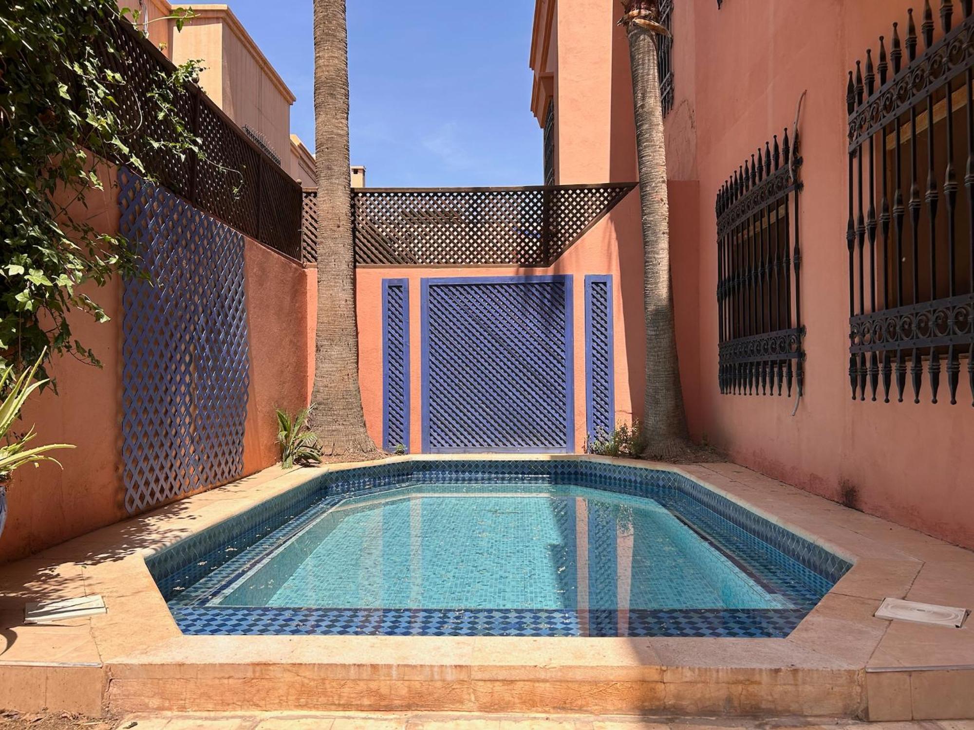 Villa Targa Piscine 10 Minutes Du Centre - Ark Realty *