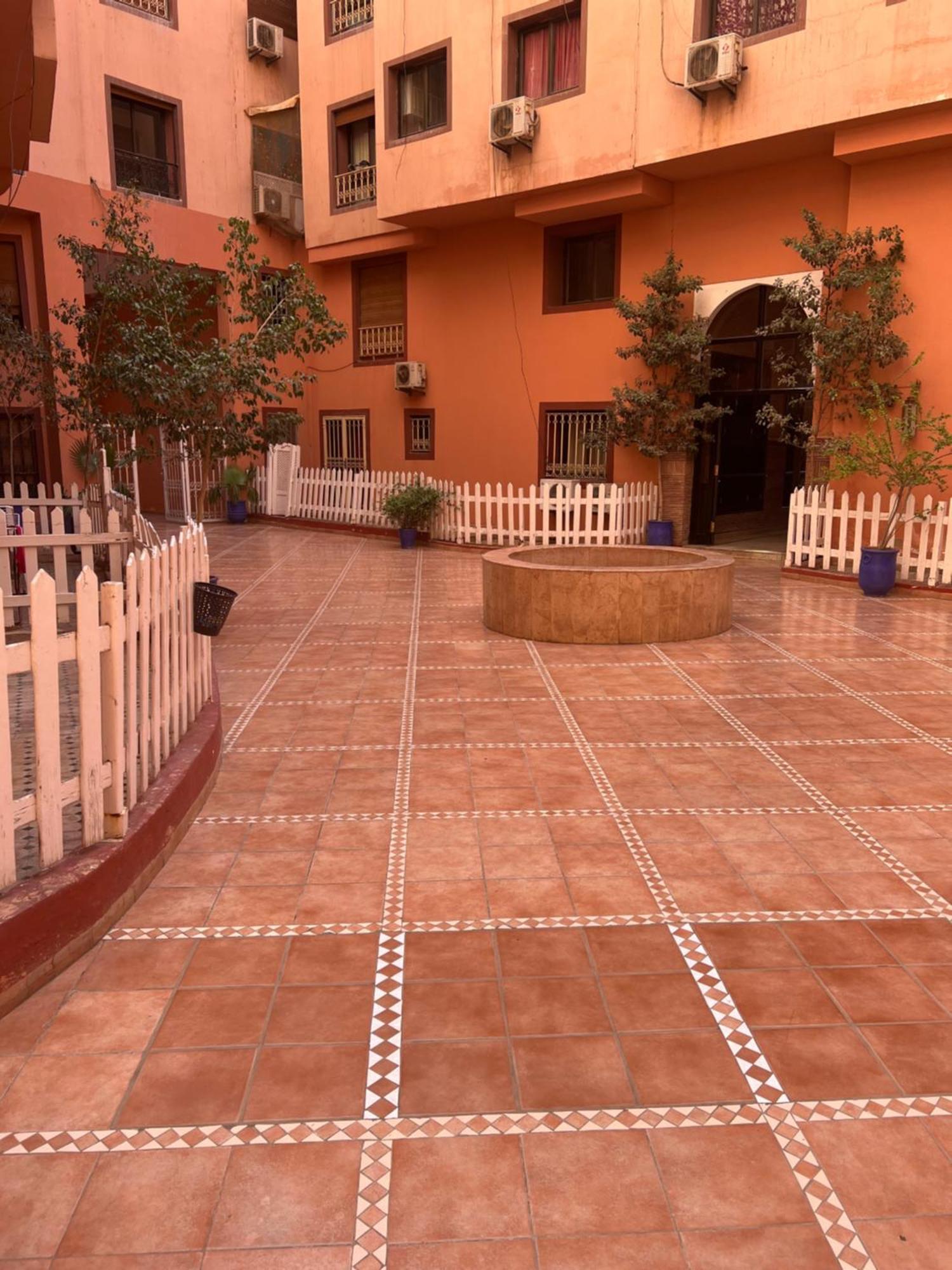 Dans Marrakesh