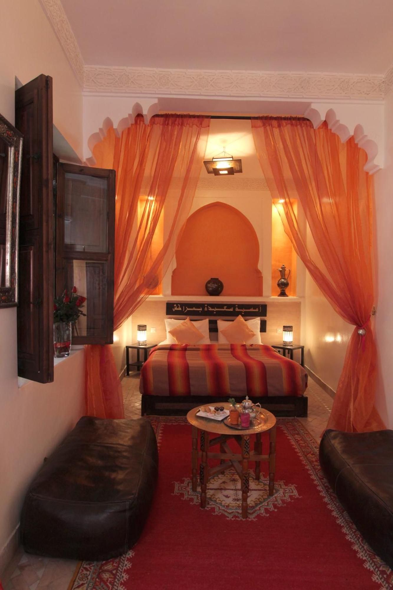 Riad La Porte Rouge By La Siredrah