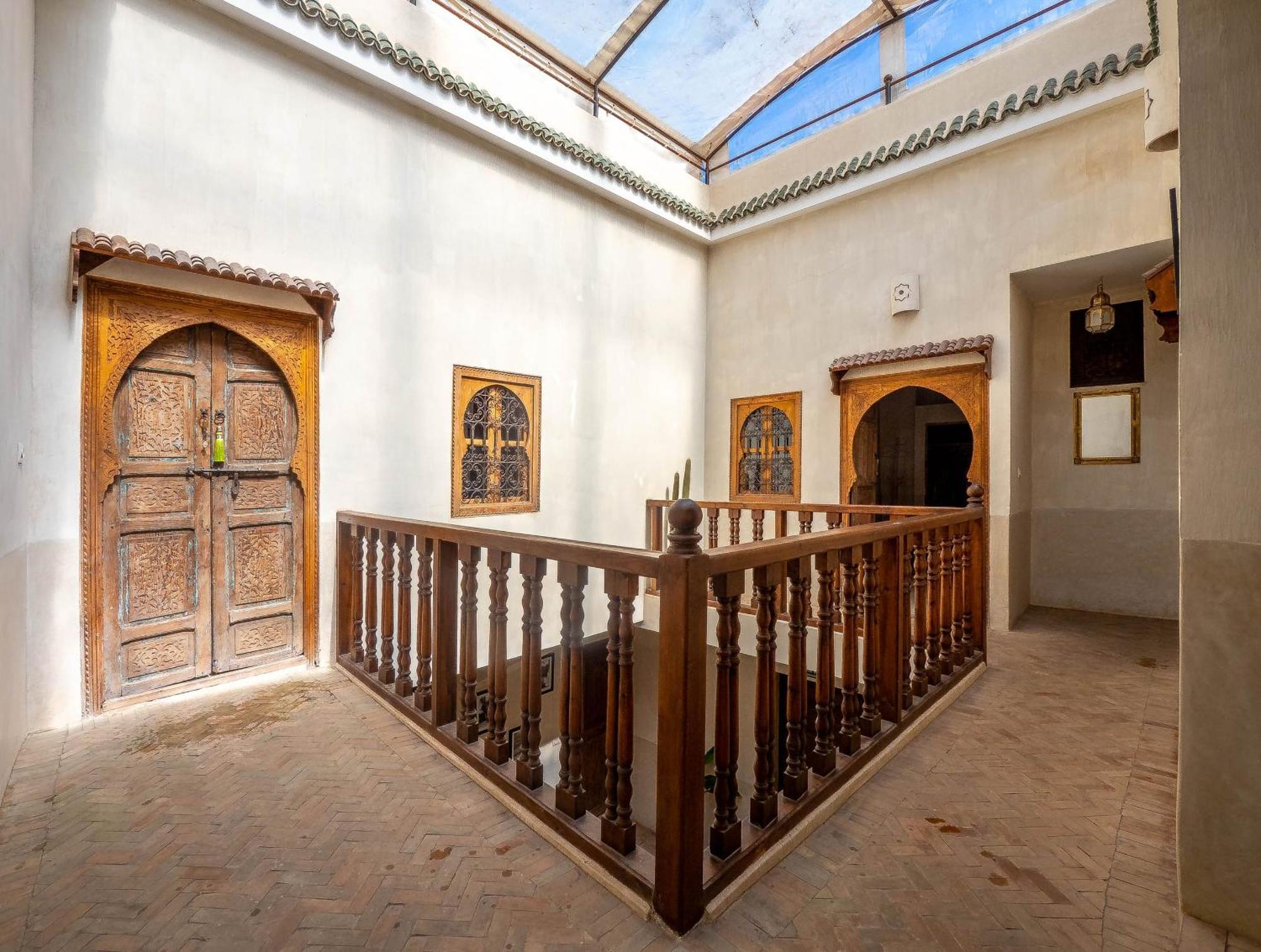 Riad Jul Seghir *