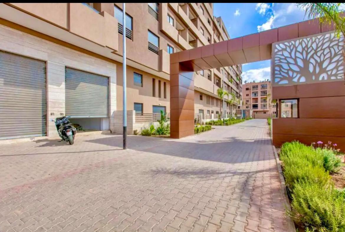 Appartement Superbe En Piscine Parking M25 Marrakesh