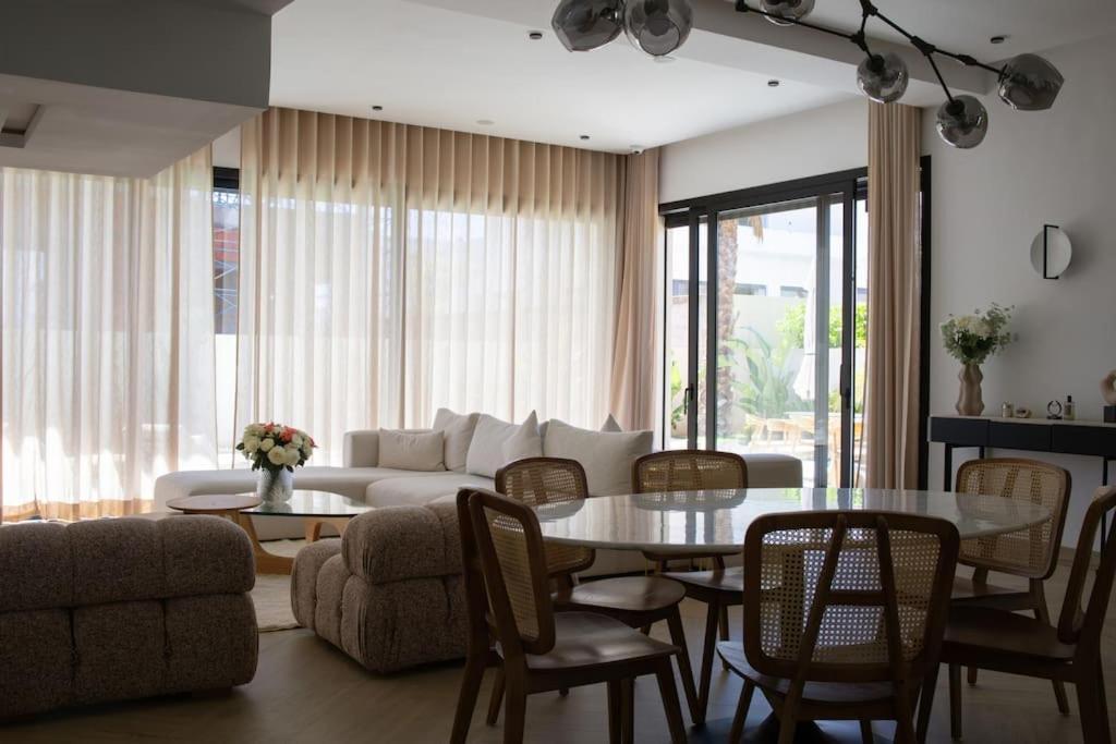 Villa Ayani *