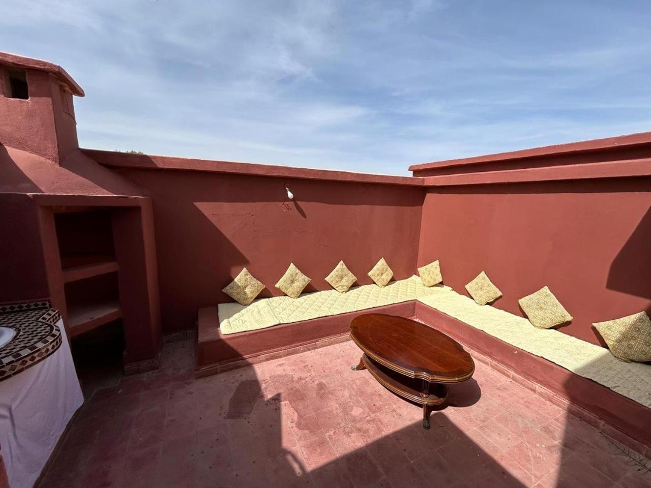 Ayiss Piscine Palmeraie Holiday home