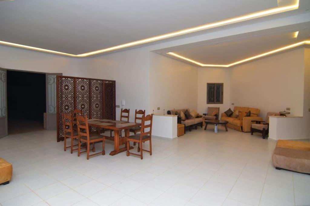 Villa Magnifique 12 Personnes *