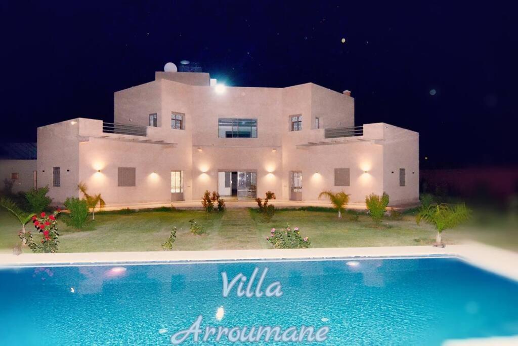Magnifique 12 Personnes Villa