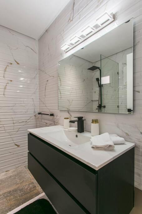 Luxury Odyssey - Marrakech Centre Appartamento