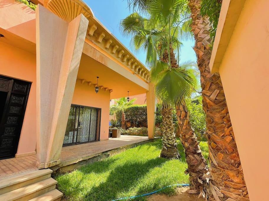 5 En Pleine Villa *