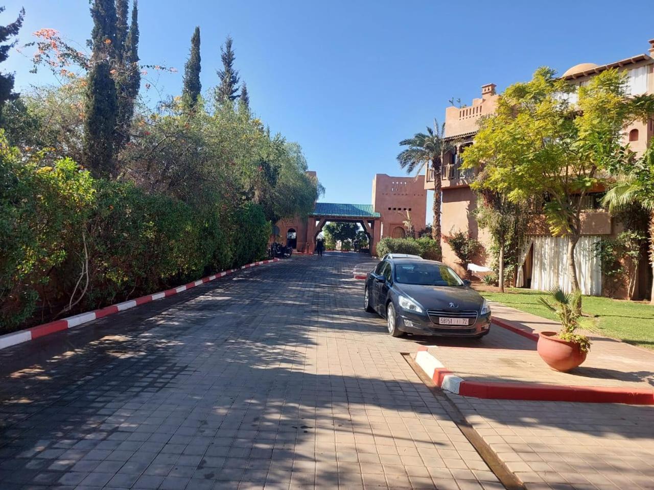 Apparemment A Marrakech Marrakesch