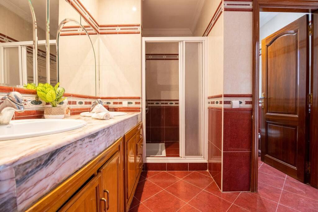 Summer With Private Pool Villa