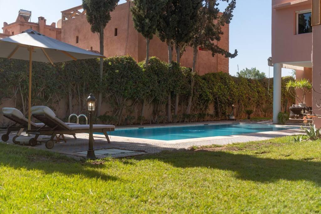 Summer With Private Pool Villa