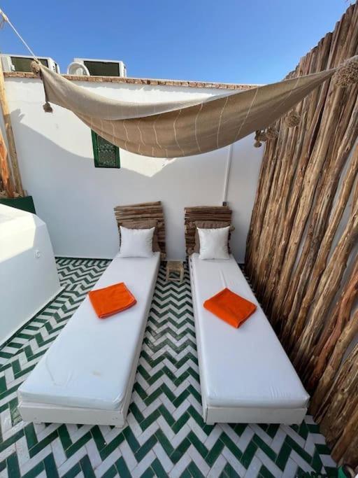 Villa Magnifique Prive 3 Chambres, Terrasse Sur Le Toit A Marrakech Au Coeur De La Medina